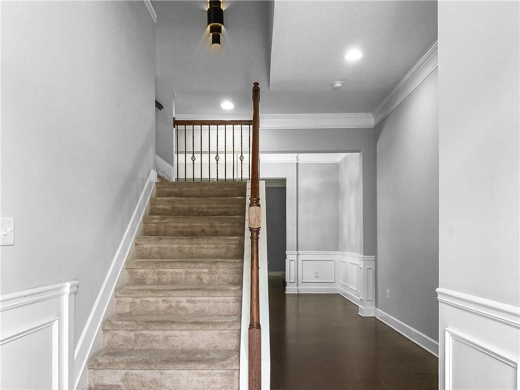 1991 Silver Birch Drive SE Unit 6