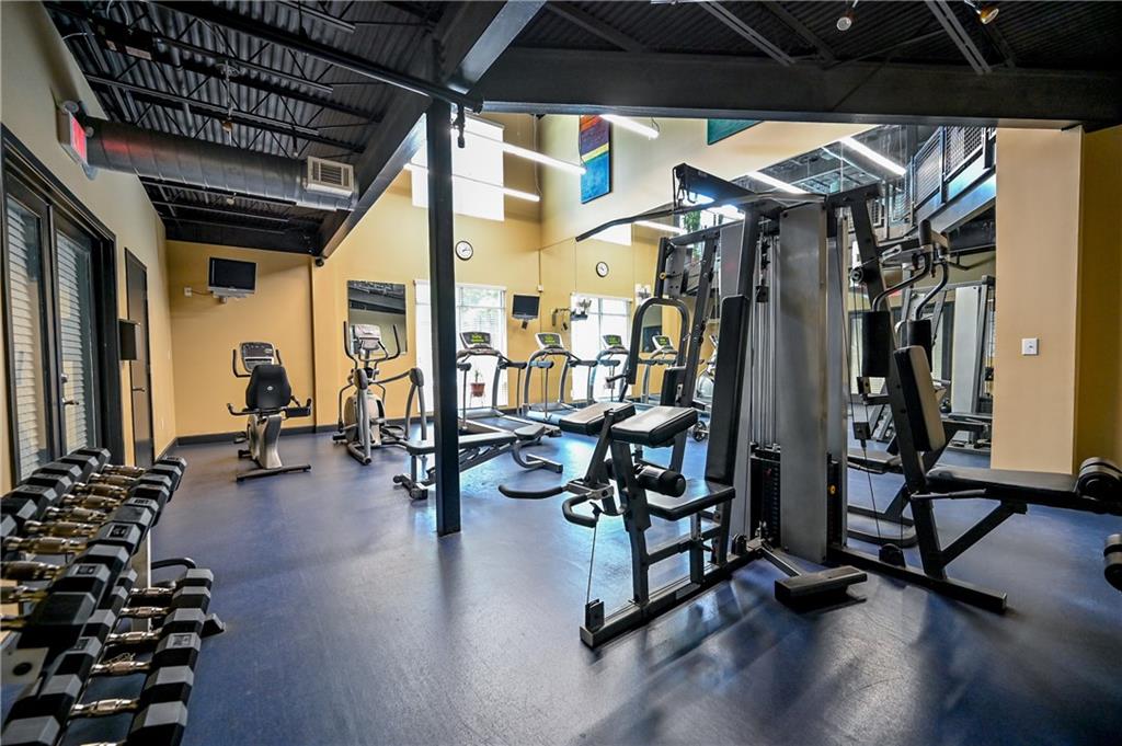 5300 Peachtree Road Unit 1401