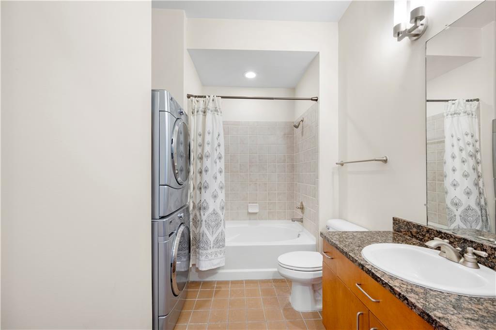 5300 Peachtree Road Unit 1401