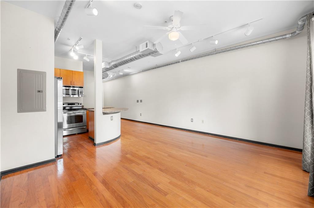 5300 Peachtree Road Unit 1401