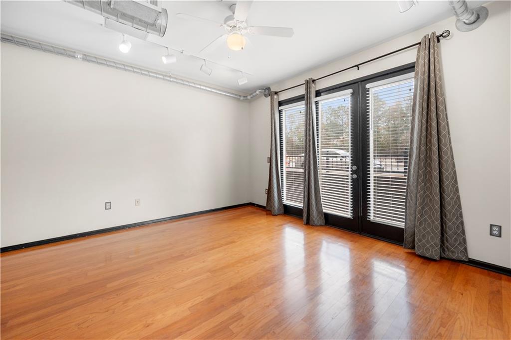 5300 Peachtree Road Unit 1401