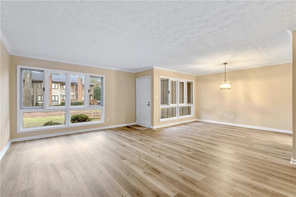2461 Cedar Brook W