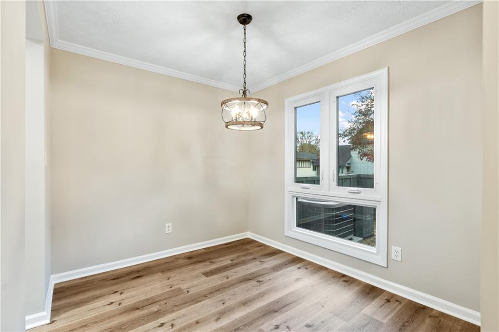 2461 Cedar Brook W