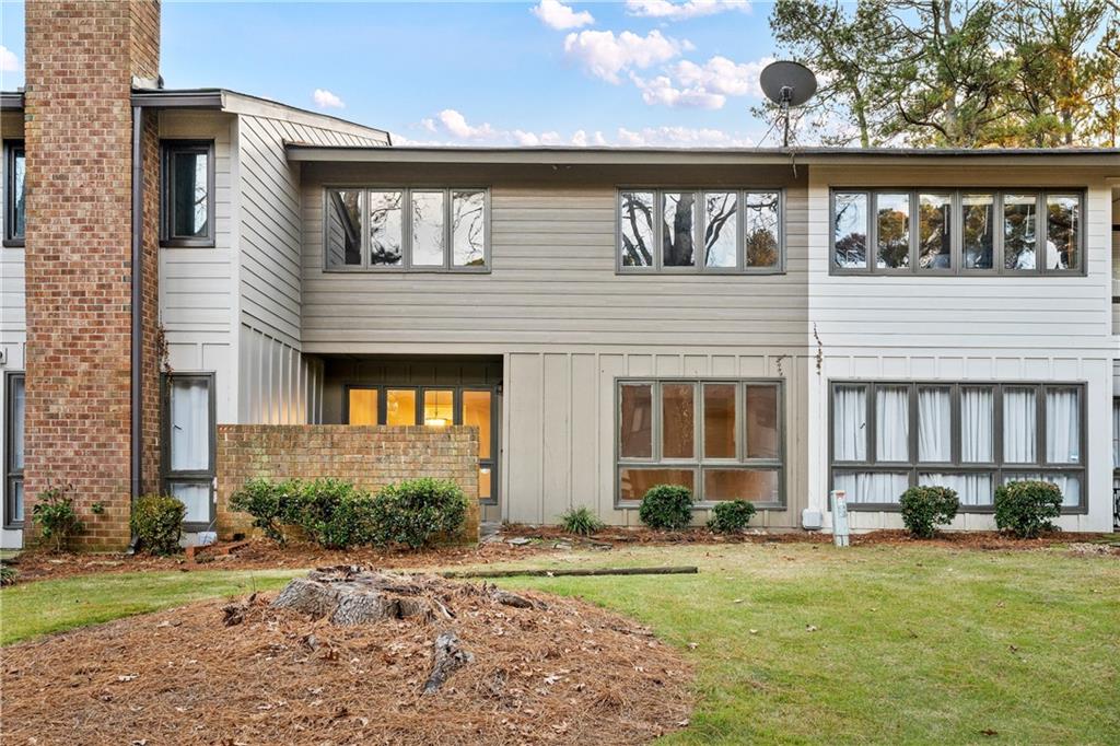 2461 Cedar Brook W
