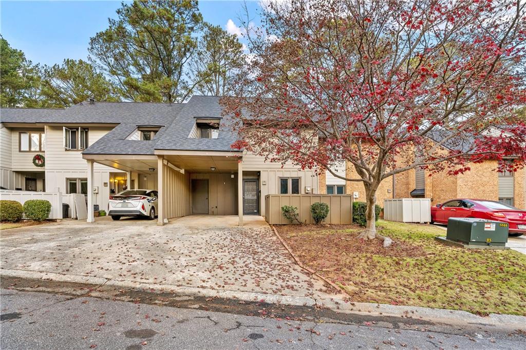 2461 Cedar Brook W