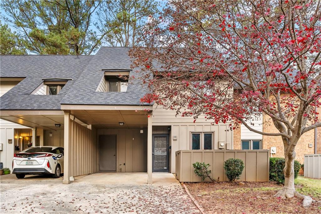 2461 Cedar Brook W