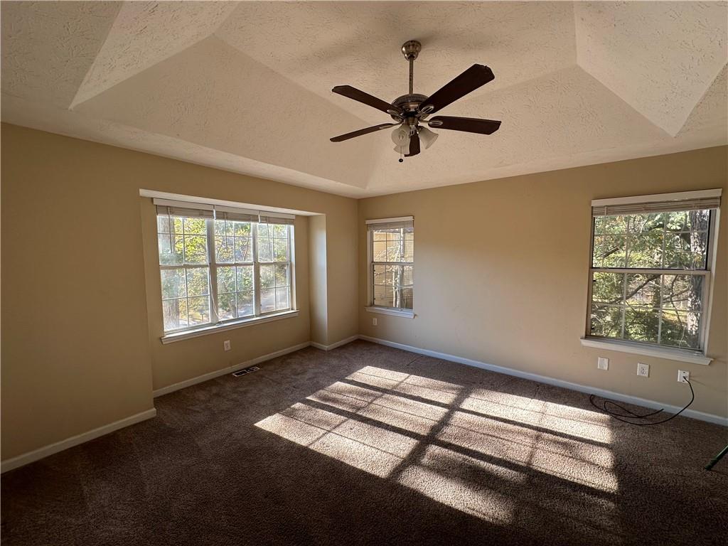 946 Shadow Ridge Trail