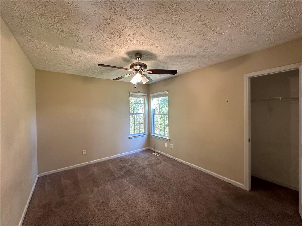 946 Shadow Ridge Trail
