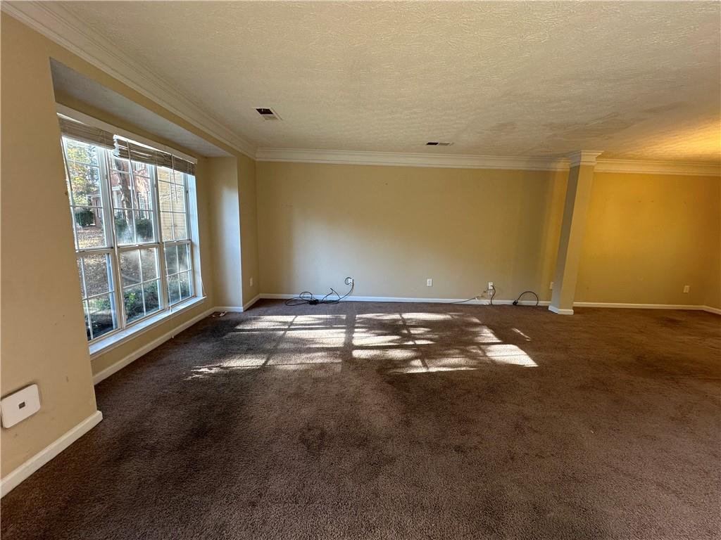 946 Shadow Ridge Trail