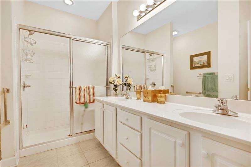 1204 Village Lane