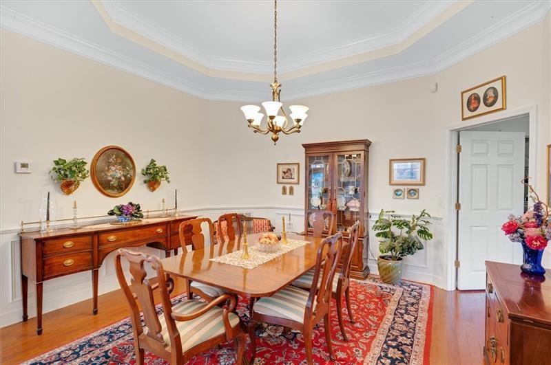 1204 Village Lane