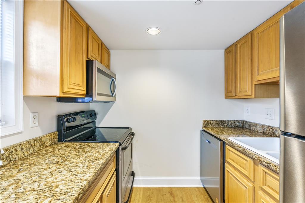 115 Rondak Circle SE