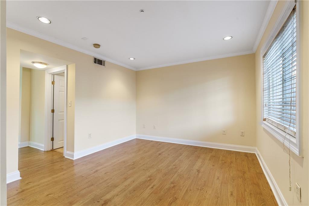115 Rondak Circle SE