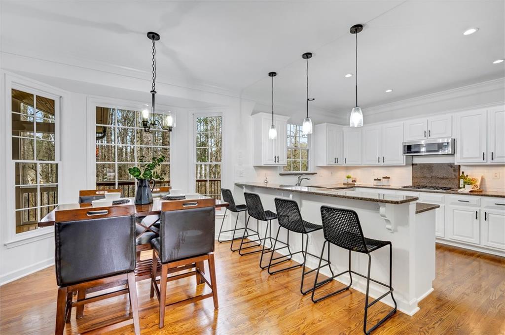 455 Dunhill View Court