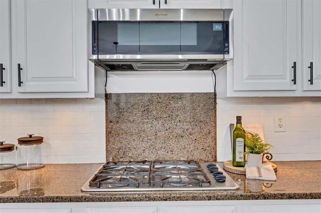 455 Dunhill View Court