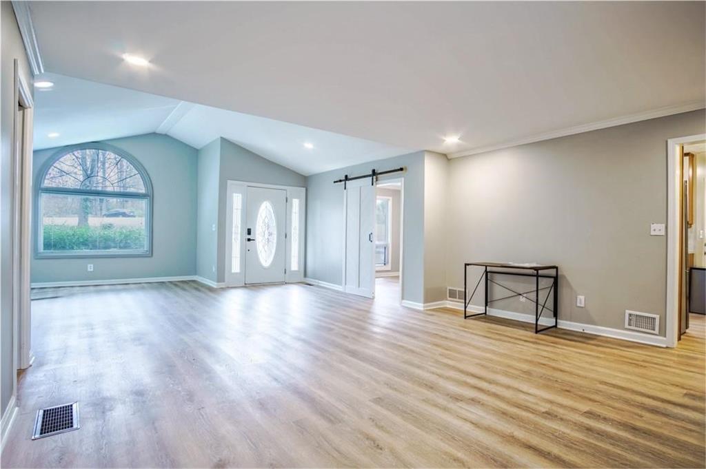 3888 Viking Court