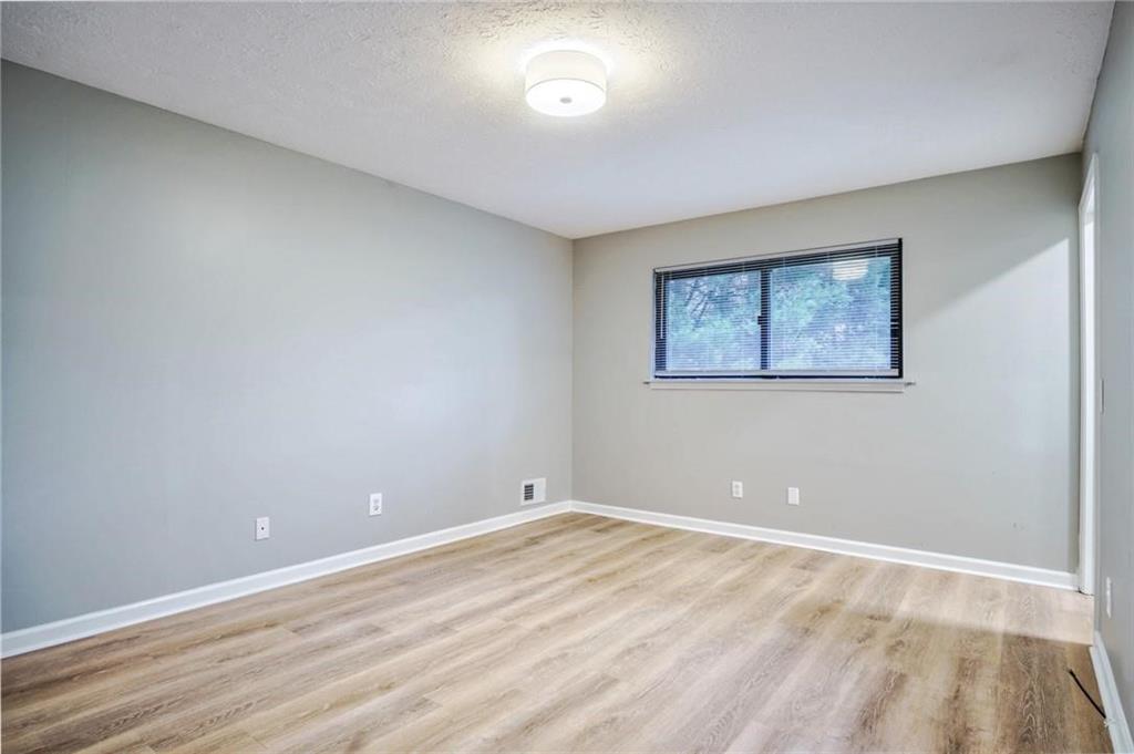 3888 Viking Court