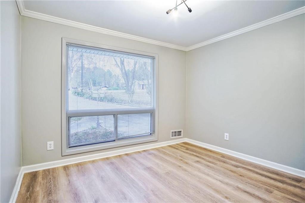 3888 Viking Court