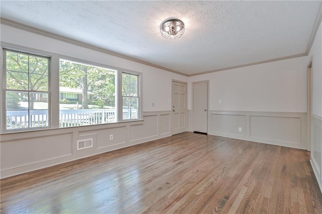 1949 Minnewil Lane