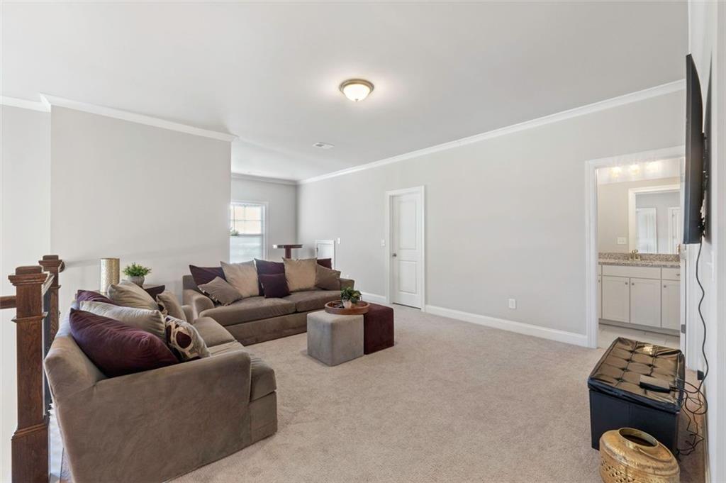 1517 Windward Drive