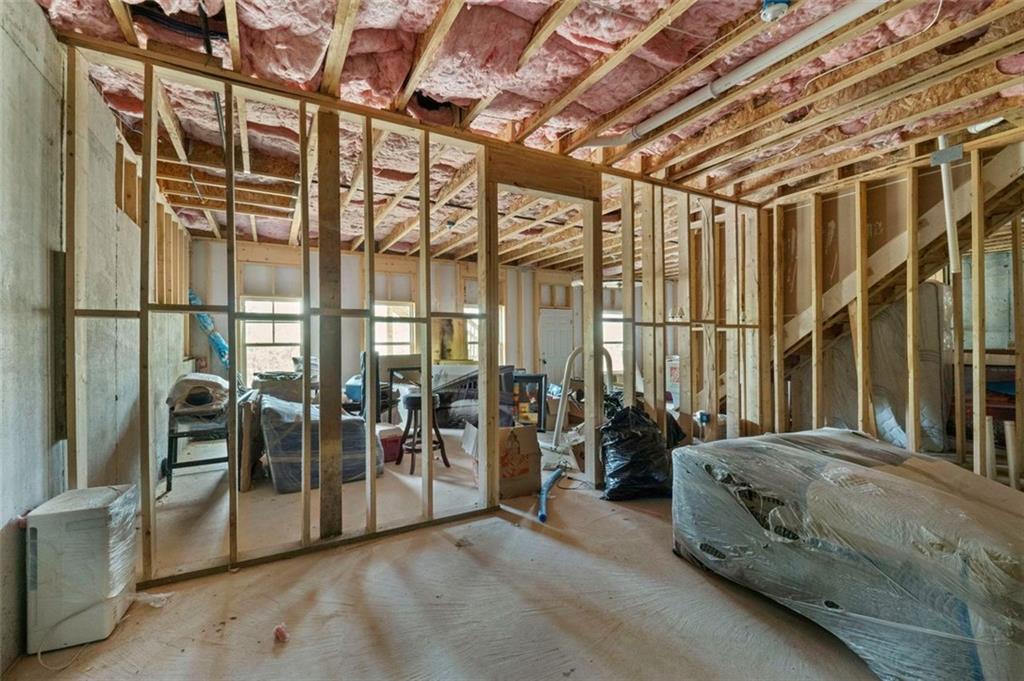 1517 Windward Drive