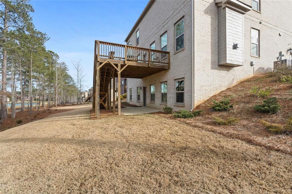 1517 Windward Drive