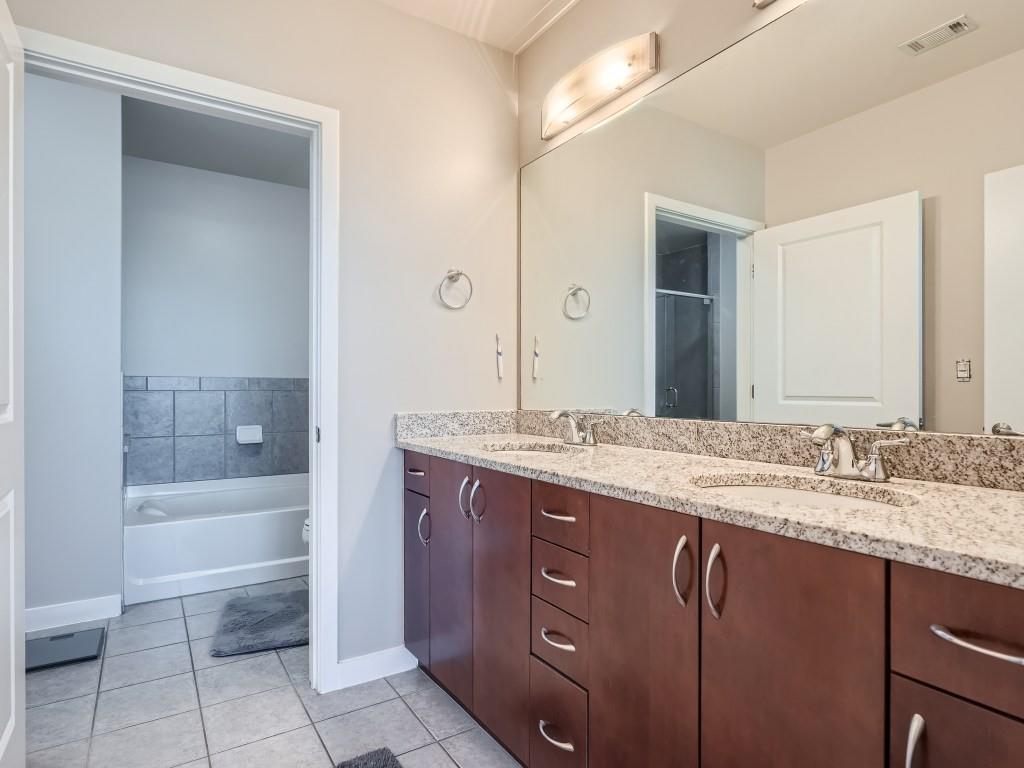 400 W Peachtree Street NW Unit 3915