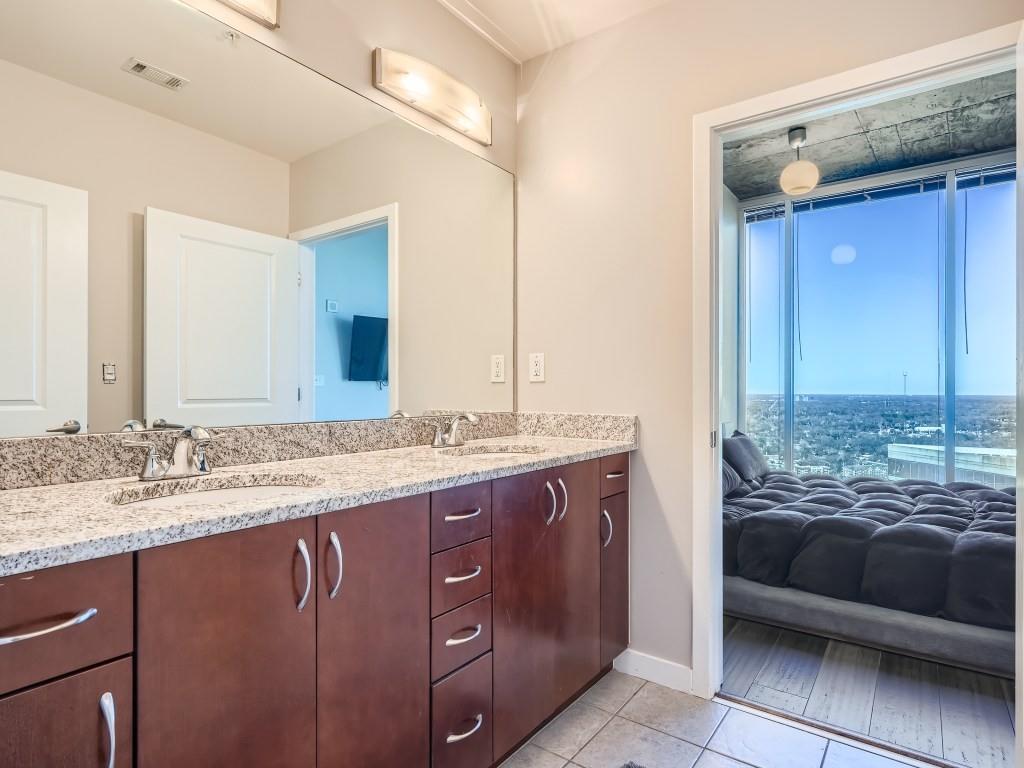 400 W Peachtree Street NW Unit 3915
