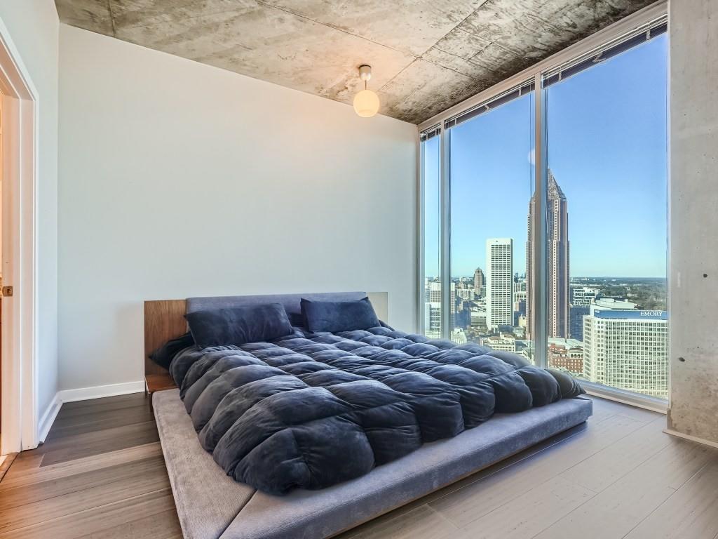 400 W Peachtree Street NW Unit 3915