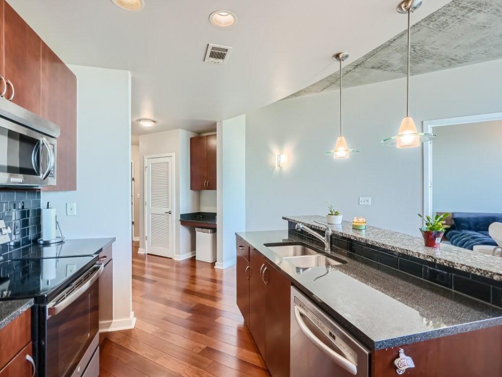 400 W Peachtree Street NW Unit 3915
