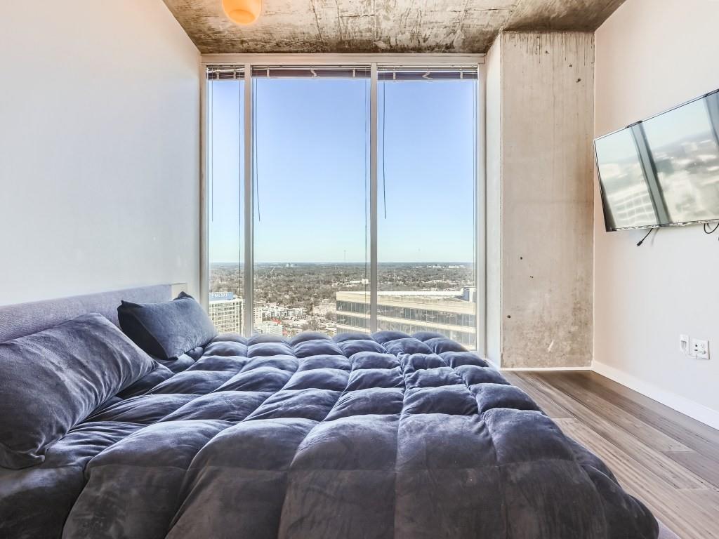400 W Peachtree Street NW Unit 3915