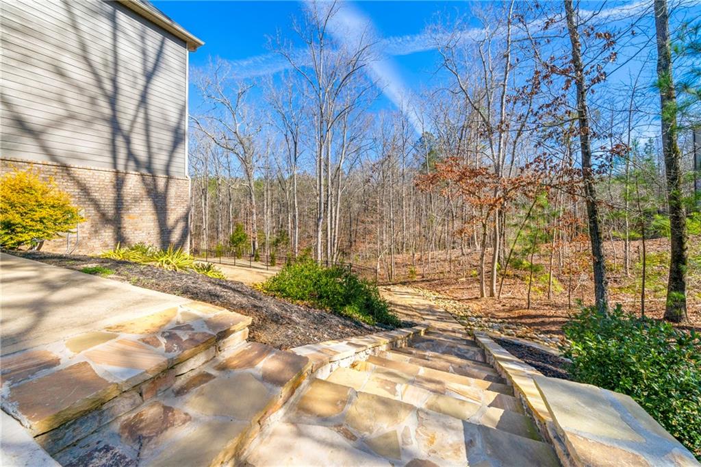 416 ELHAM Lane