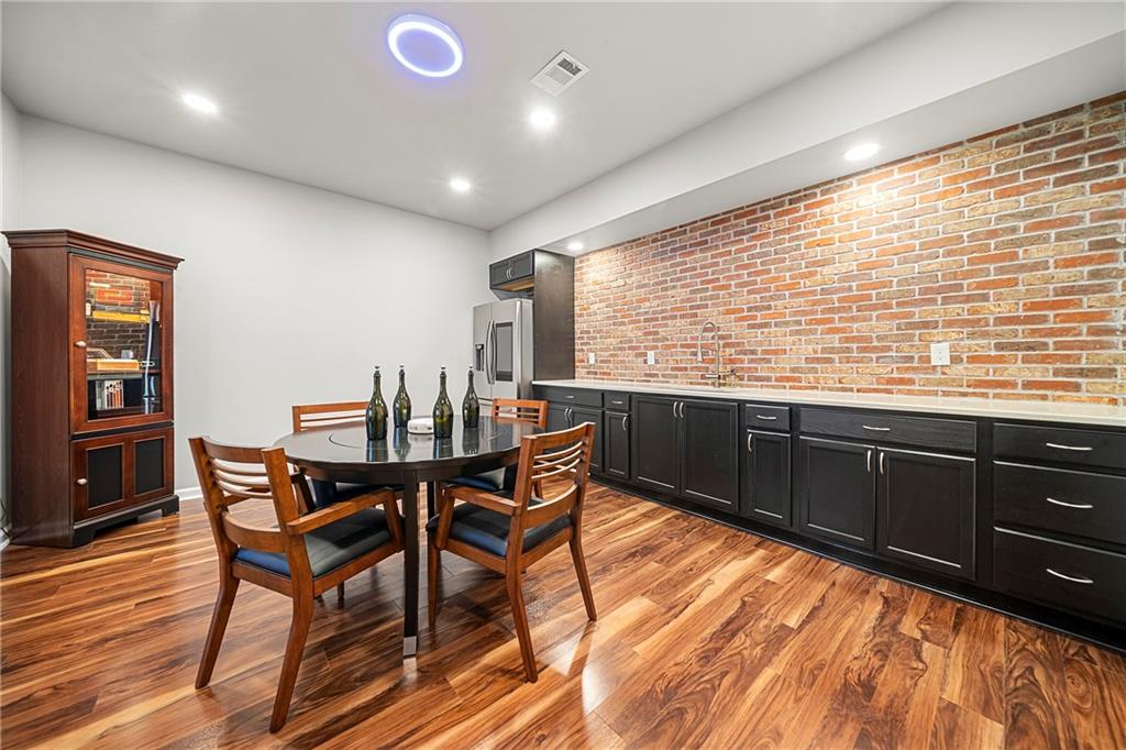 416 ELHAM Lane