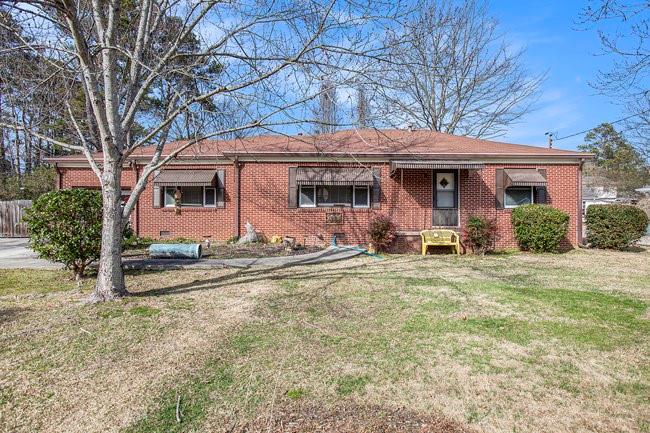 408 ROBIN HOOD Road NE