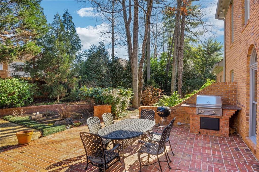 725 Ashcreek Court