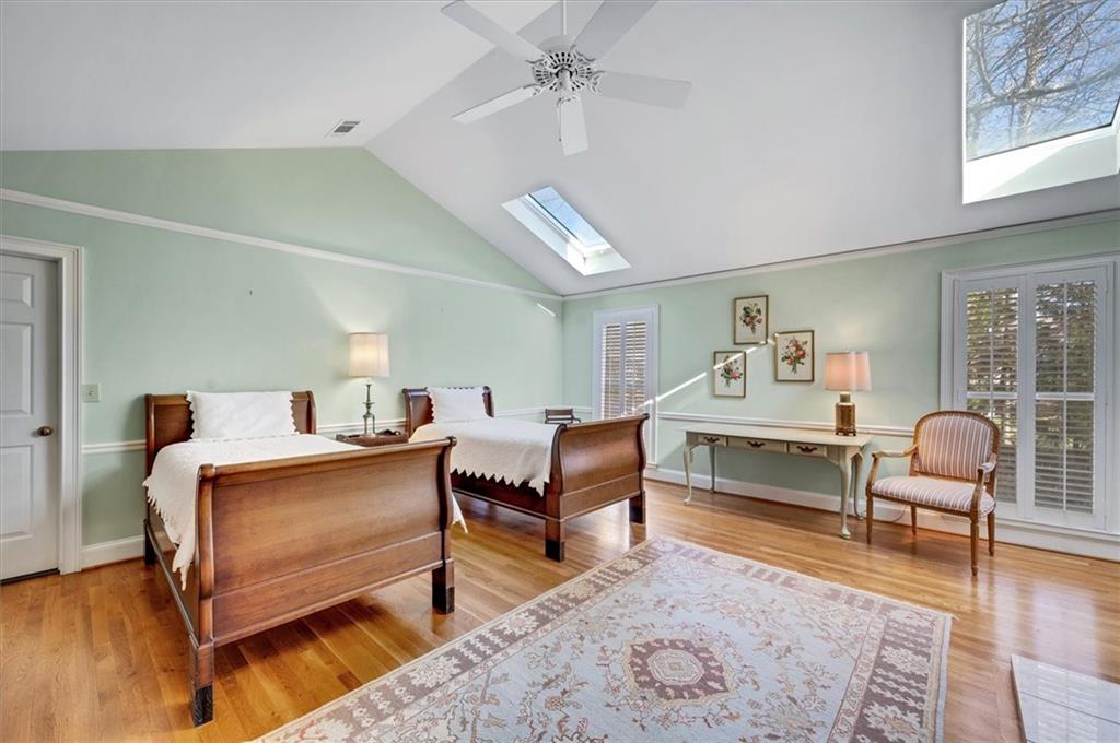 725 Ashcreek Court