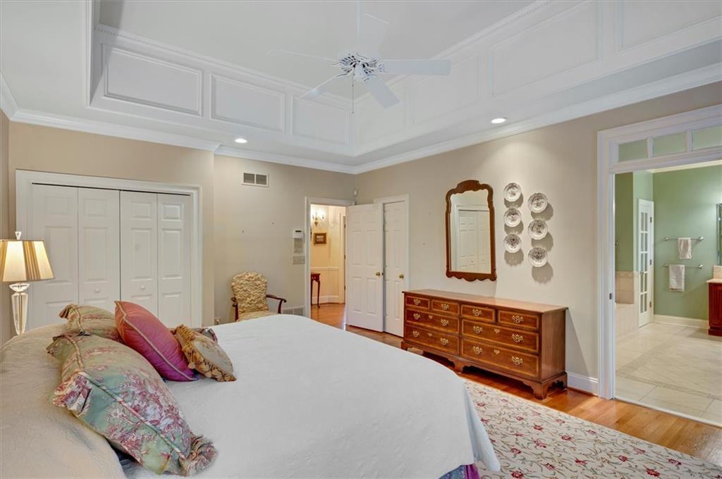 725 Ashcreek Court