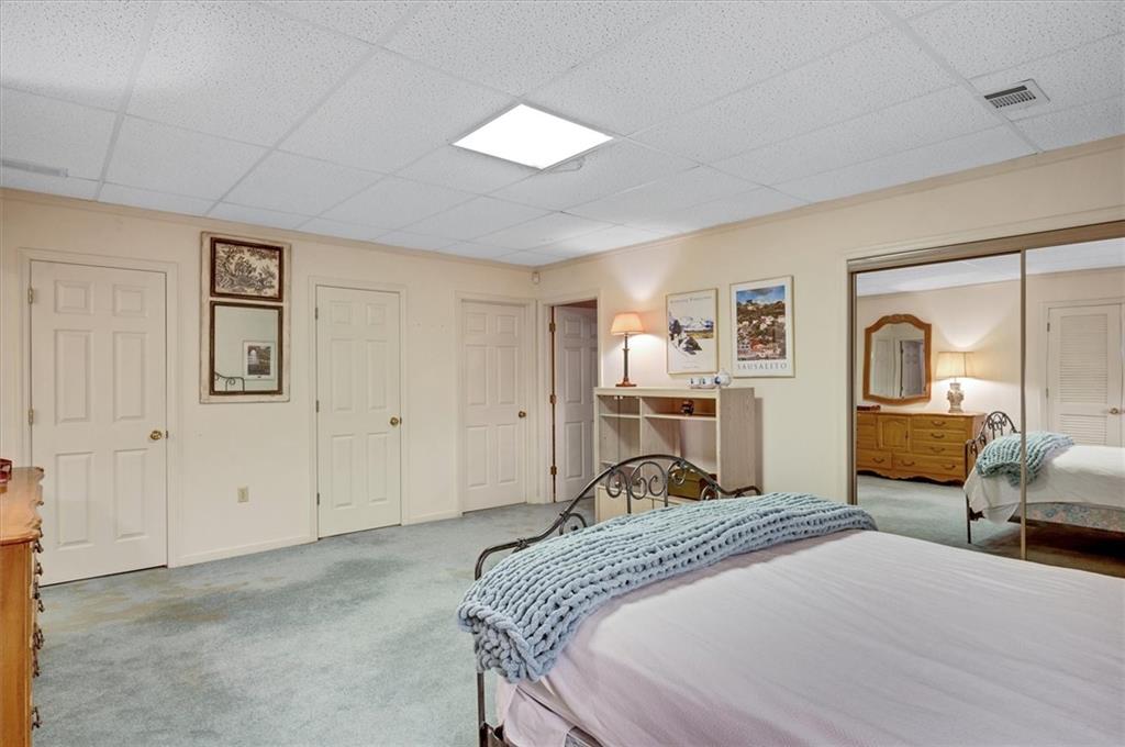 725 Ashcreek Court