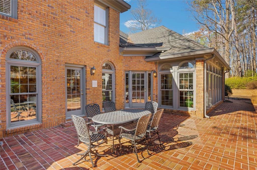 725 Ashcreek Court