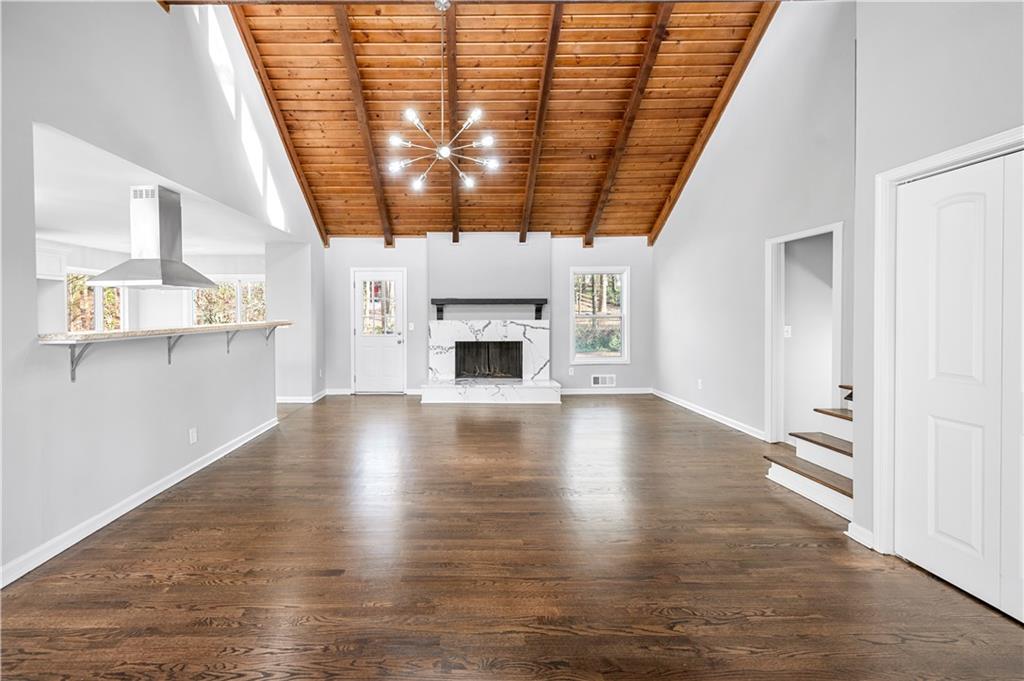 2866 Lexington Trace