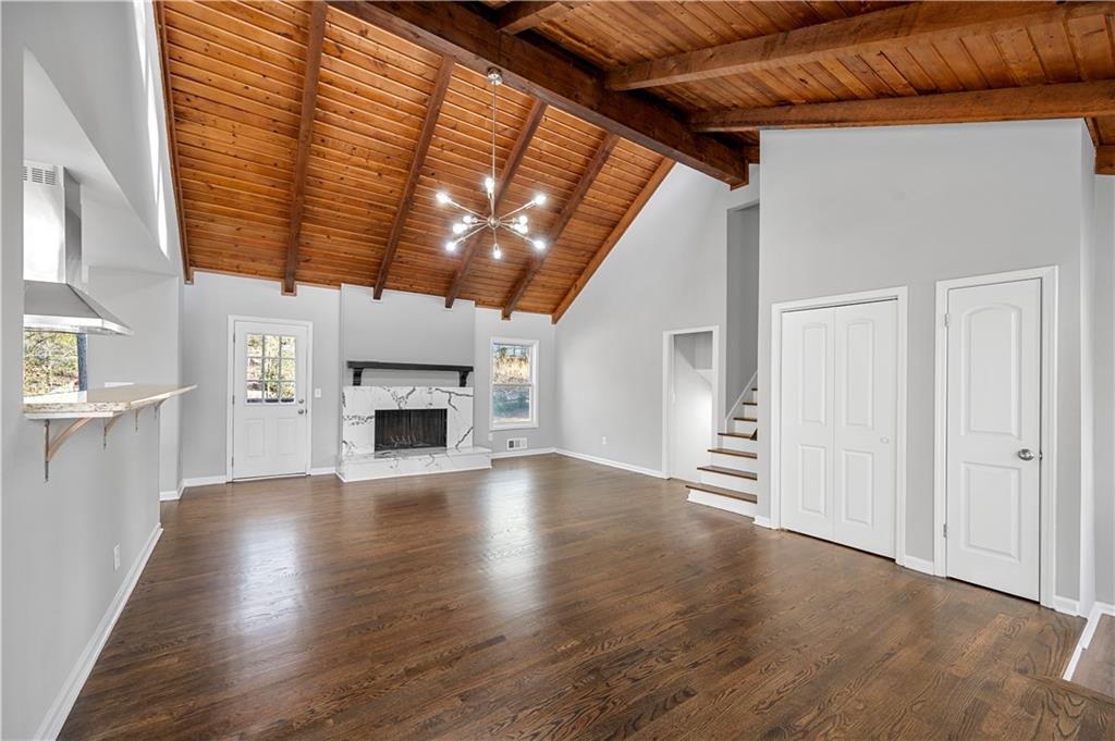 2866 Lexington Trace
