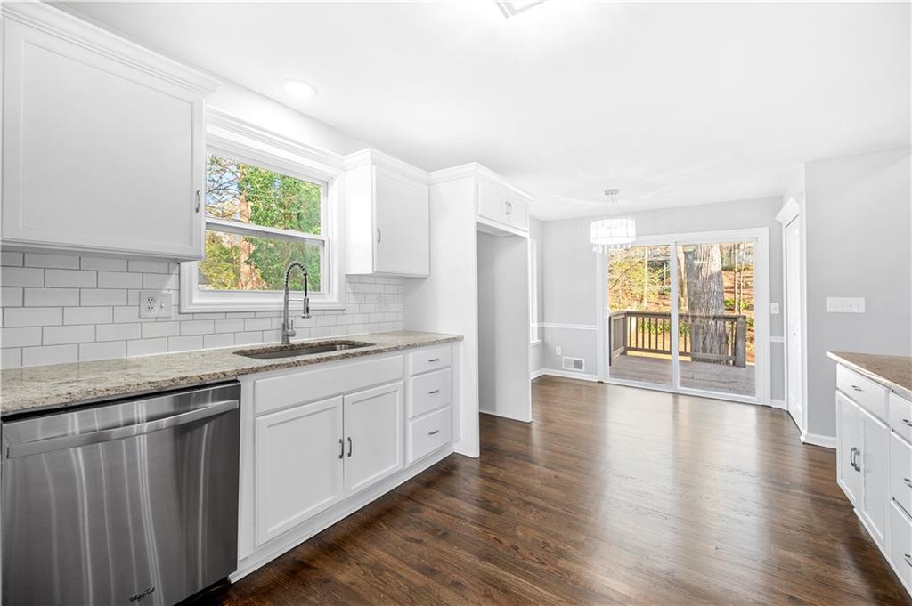 2866 Lexington Trace