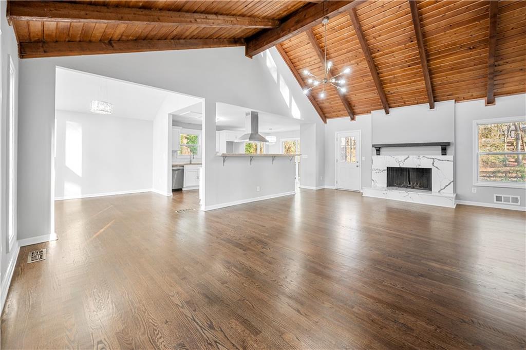 2866 Lexington Trace