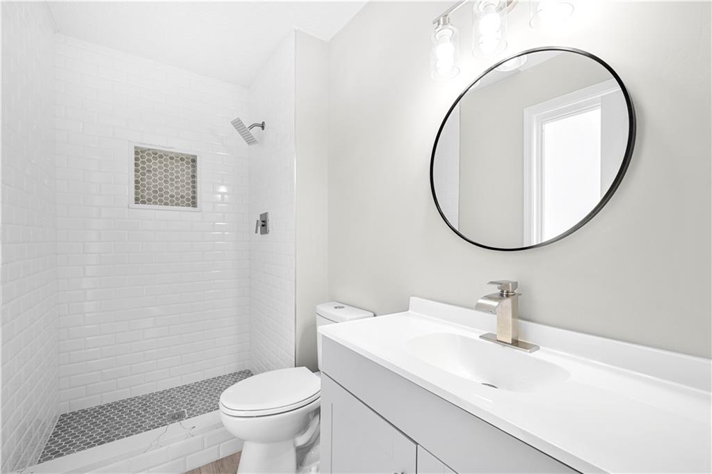 2866 Lexington Trace