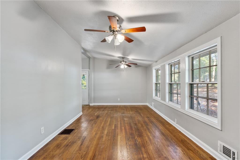 133 Strickland Drive SW
