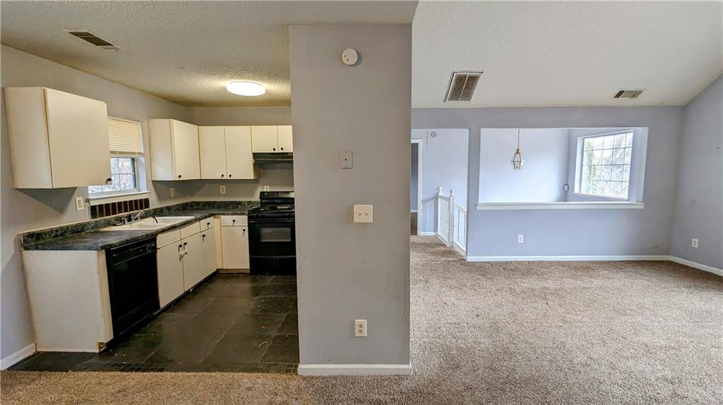 4123 Ward Lake Trail