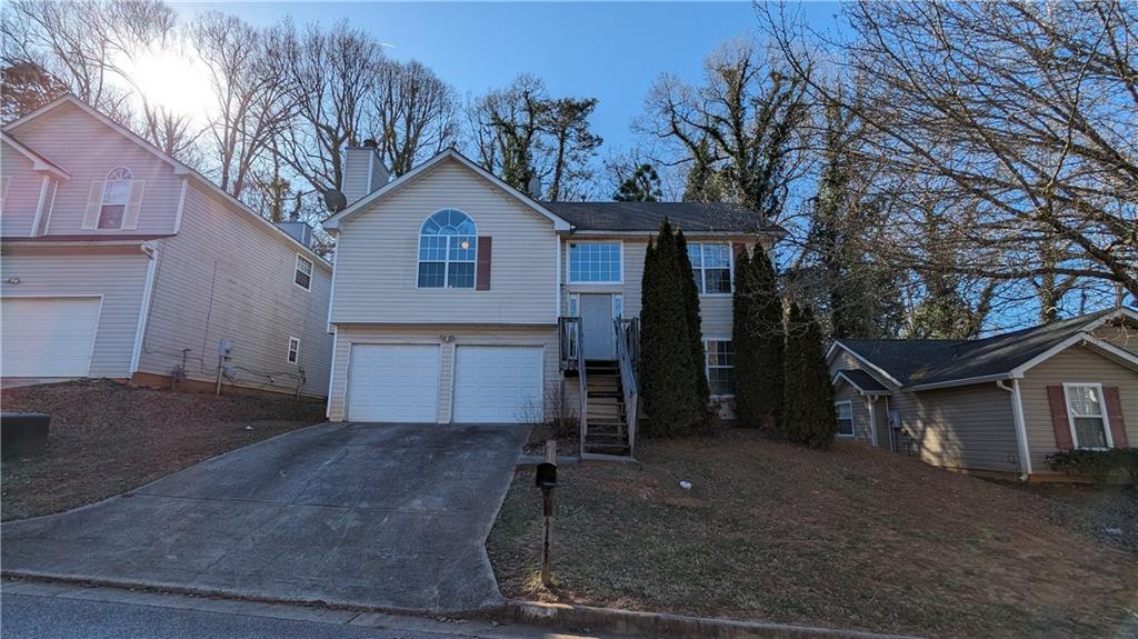 4123 Ward Lake Trail