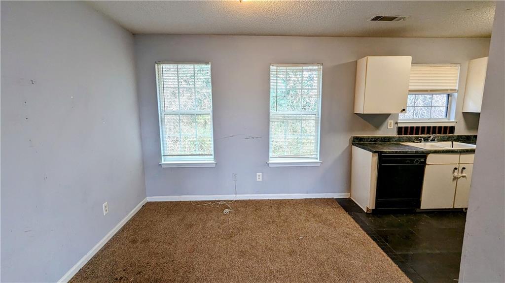 4123 Ward Lake Trail