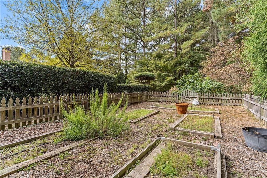 335 Petersford Way