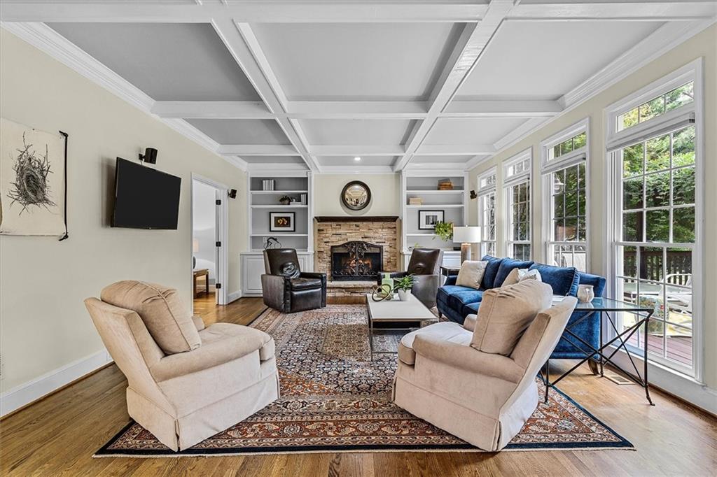 335 Petersford Way